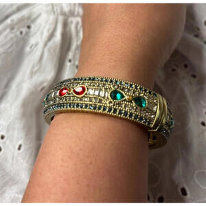 HEIDI DAUS Age of Elegance Crystal Cuff Bracelet Emerald Statement Piece